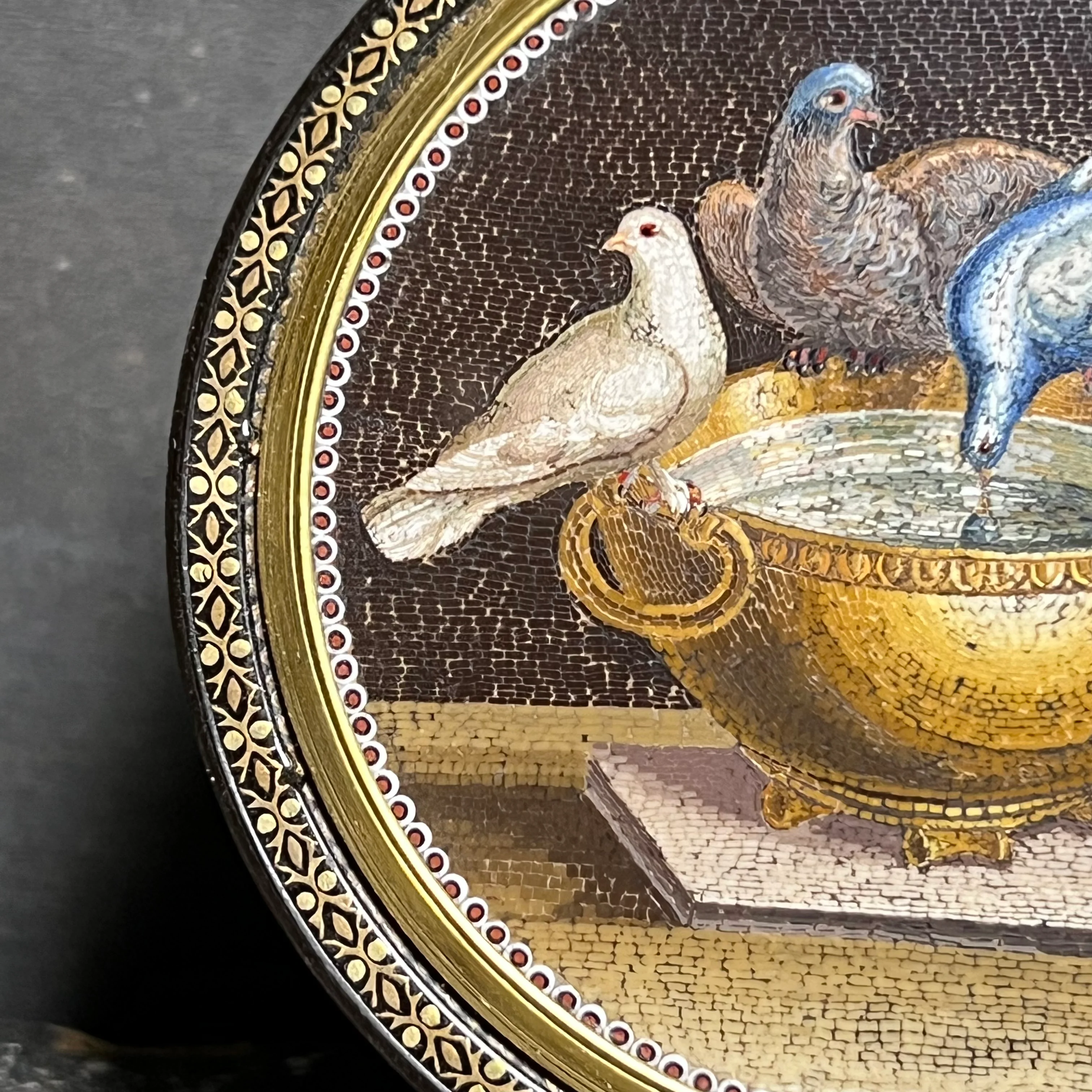 18th-Century Roman Micromosaic Snuff Box – Doves of Pliny, Attributed to Circle of Giacomo Raffaelli c.1780-1800 - Image 17